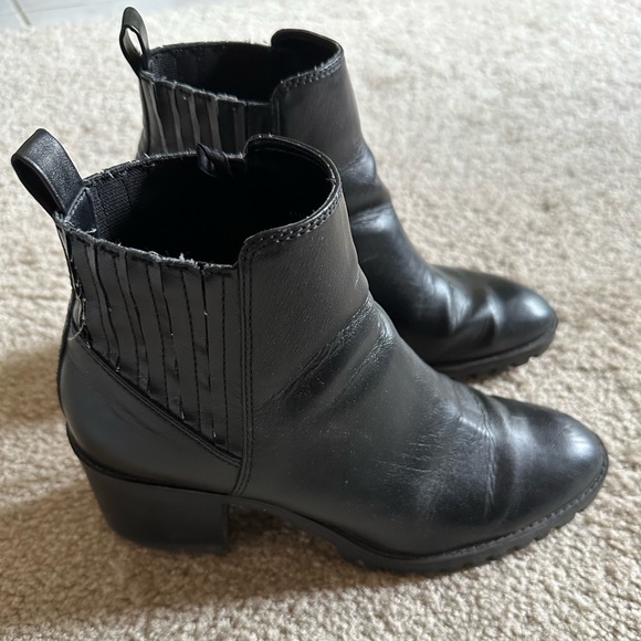 Zara basic black ankle heeled boots booties size 39 or 7.5 - Picture 5 of 8